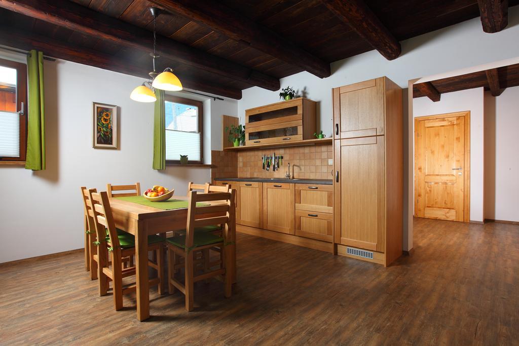 Pod Ponco Apartments クランスカゴーラ エクステリア 写真