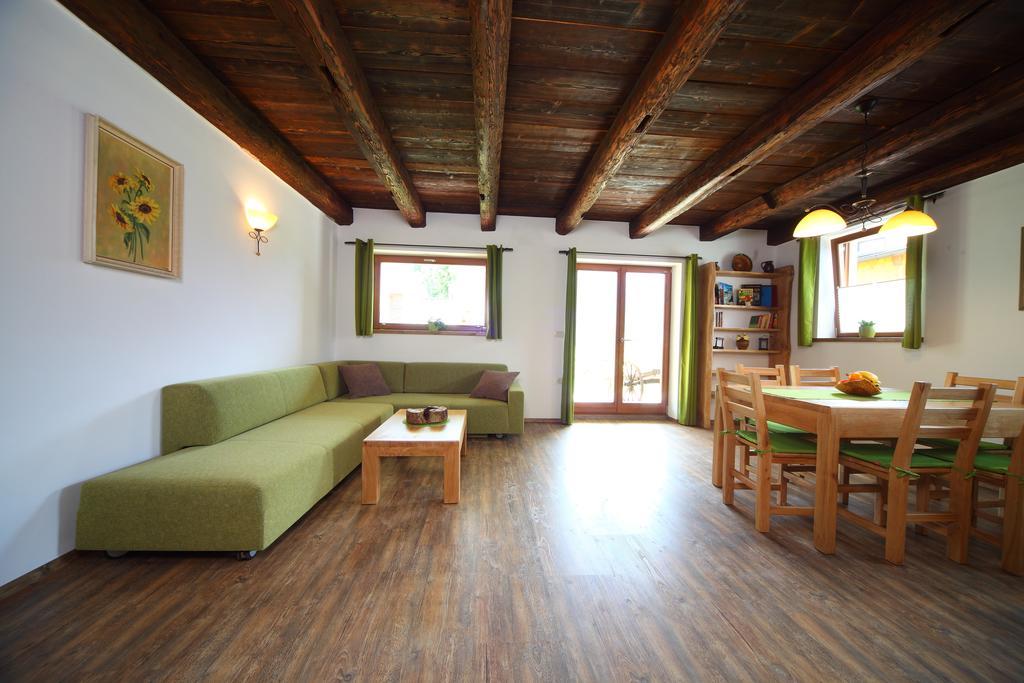 Pod Ponco Apartments クランスカゴーラ エクステリア 写真