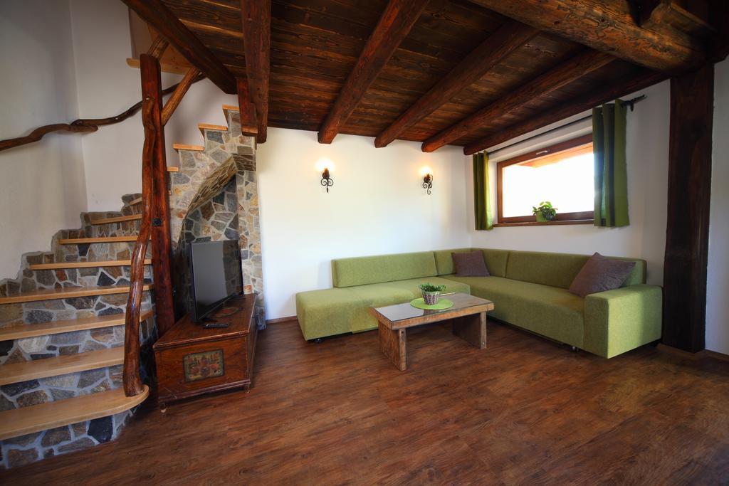 Pod Ponco Apartments クランスカゴーラ エクステリア 写真